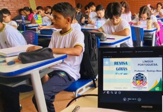 Reforço escolar em Português e Matemática chega aos 246 municípios goianos