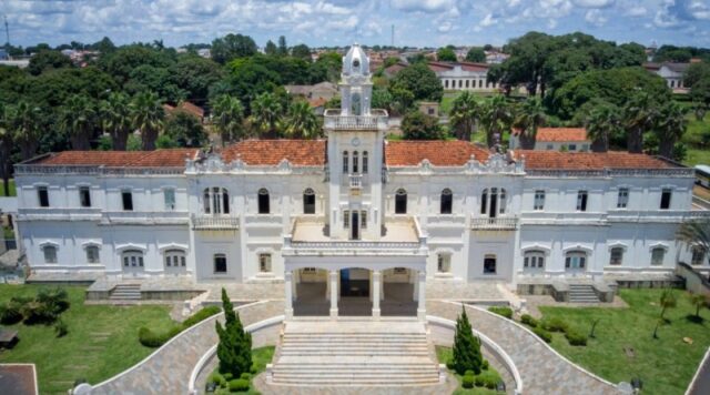 Prefeitura de Araguari divulga edital de concurso público com mais de 330 vagas