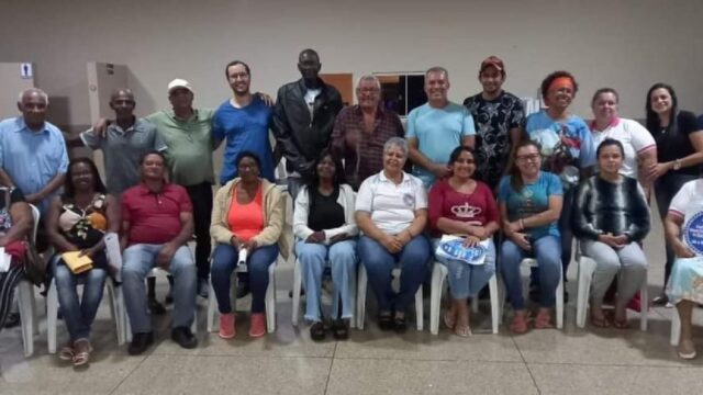 Ouvidor: Nelci Cândido reúne membros da Irmandade do Rosário e faz repasse de verbas para a festa de 2023