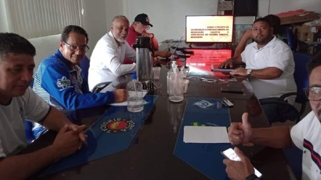 Dirigentes sindicais discutem temas relacionados ao fortalecimento da estrutura sindical