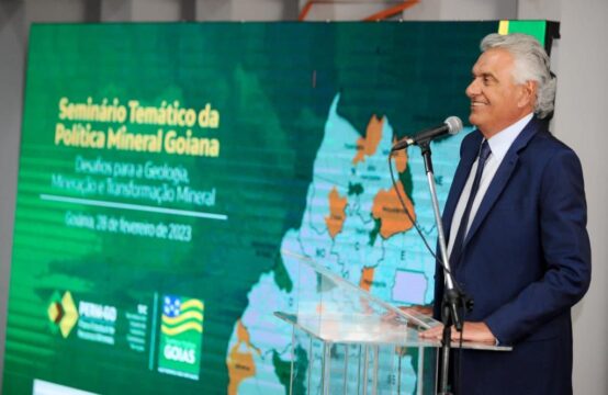 Caiado abre seminário do Plano Estadual de Mineração e defende desenvolvimento do setor