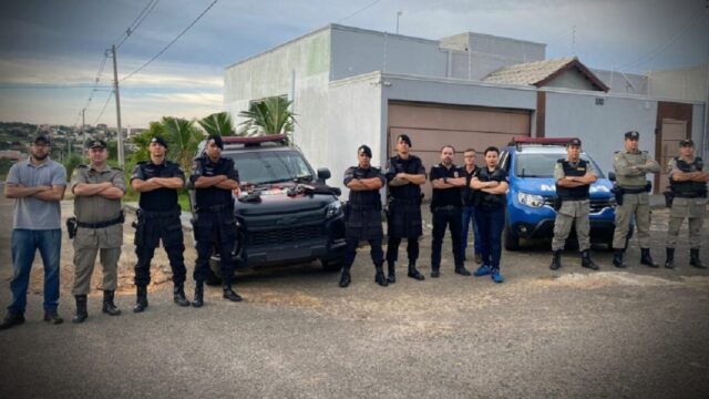 PCGO e PMGO deflagram operação e apreendem armas e drogas e efetuam prisões, em Caldas Novas