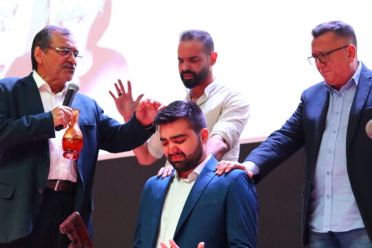 Sob fortes emoções, Igreja Quadrangular "Capela da Benção", comemora 46 anos em Catalão