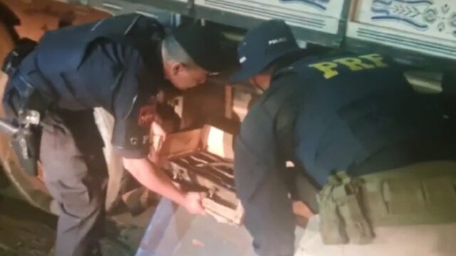 Caminhoneiro é preso com cerca de 70 kg de drogas em rodovia de Goiás