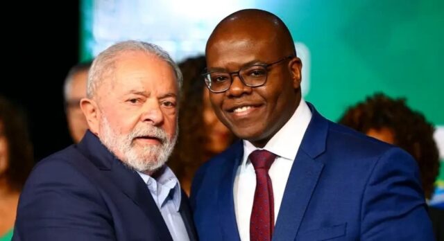 Ministro de Lula defende aborto e descriminalização das drogas para reduzir população carcerária