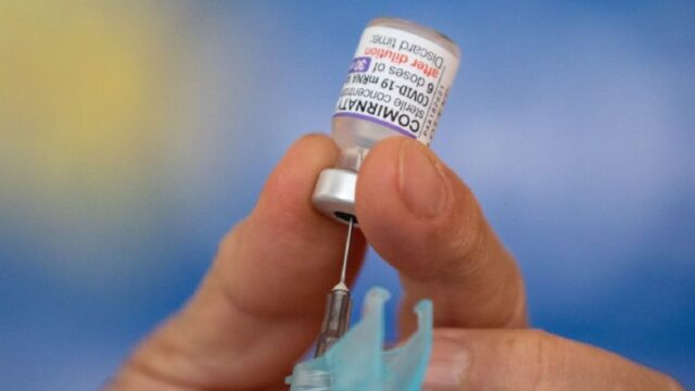 Saúde reforça importância de completar ciclo vacinal contra a covid-19