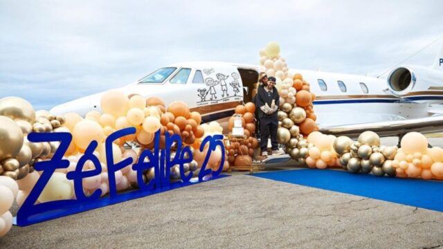 Zé Felipe ganha avião de presente de aniversário de Virginia: 'Ganhei da minha gata'