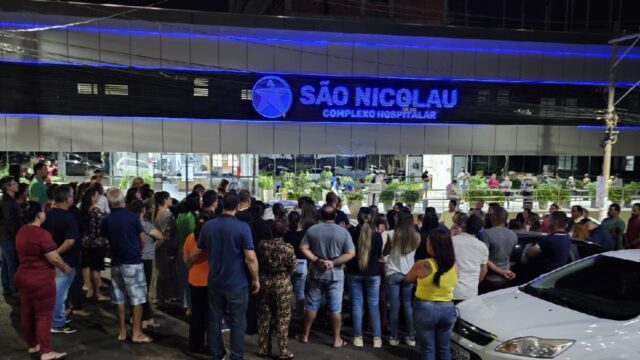 Corrente de orações e esperança: Empresário baleado em Catalão recebe apoio de amigos e familiares em frente ao hospital