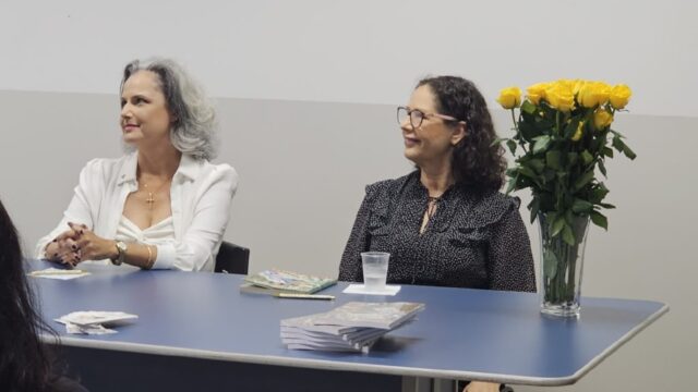 Caminhos Di Versos": uma coletânea poética das irmãs Chris Peixe e Leila de Paula é lançada em Catalão