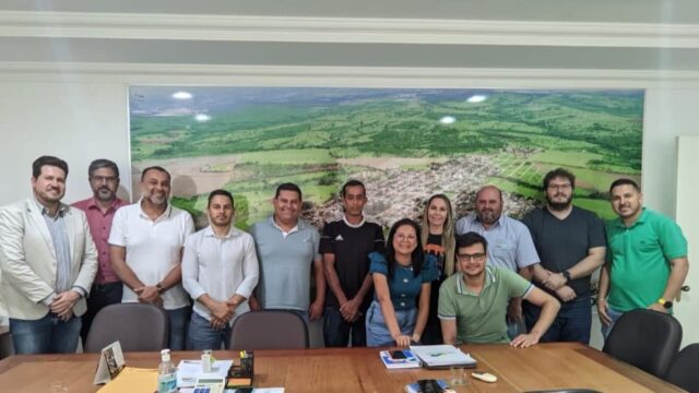 Em encontro da Ciab, prefeitos Hugo Deleon e Cebinha discutem novos investimentos para os municípios de Ouvidor e Três Ranchos
