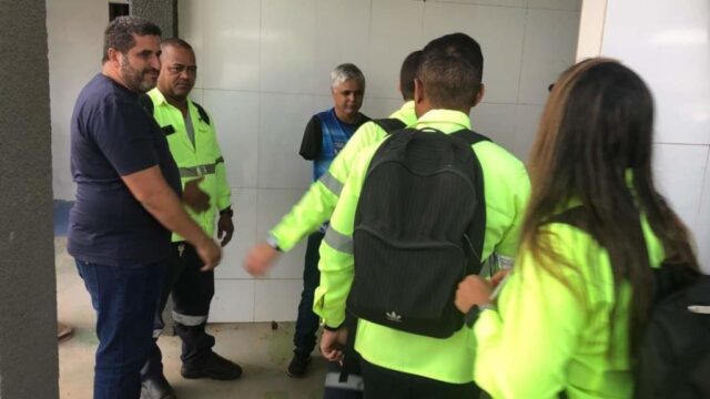 Diretoria do Sindicato Metabase iniciou a semana comprimentando os trabalhadores da Mosaic Chapadão