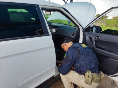 PRF prende homem com veículo clonado na BR 050, em Catalão-GO