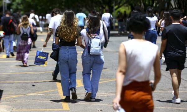 Instituições publicam resultado da lista de espera do Sisu