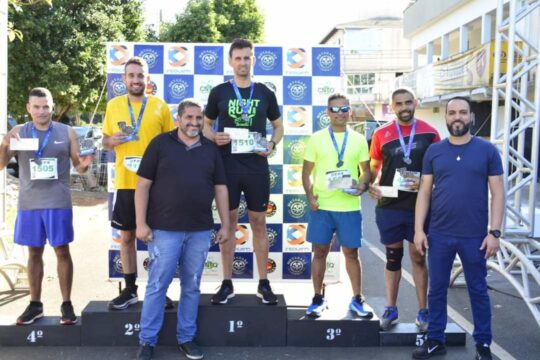 Em comemoração ao dia do trabalhador, Sindicato Metabase realiza "Corrida do Trabalhador" na subsede em Ouvidor