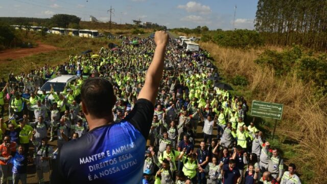 1°de maio, dia de luta por mais empregos e manutenção e ampliação de direitos