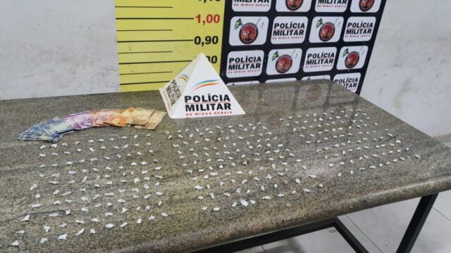 Homem é preso com 300 pedras de crack na região da Rodoviária de Uberlândia