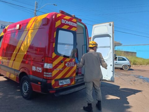 Jovem fica ferida após sofrer queda de moto em Catalão