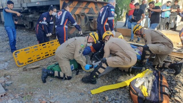 Maio Amarelo: SMTC e VLI realizaram simulação de acidente de trânsito na linha férrea de Catalão