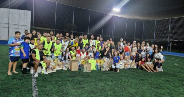 5ª Igreja Quadrangular realiza Futebol Solidário e arrecada cerca de 1 tonelada de alimentos