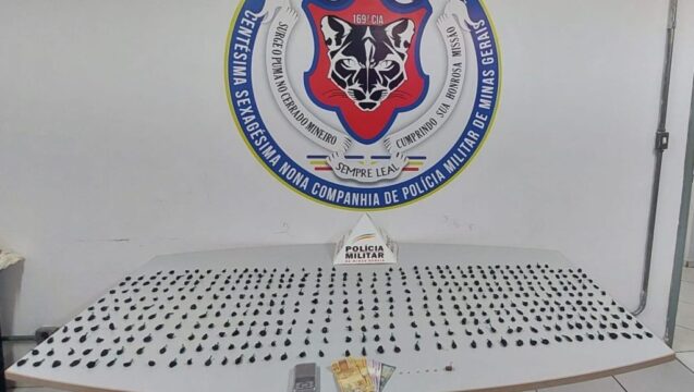 Trio é preso com mais de 400 papelotes de cocaína em Uberlândia