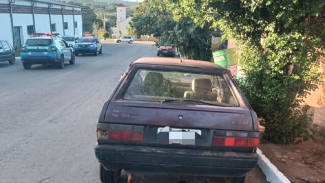 Polícia Militar recupera veículo furtado no município de Santa Cruz
