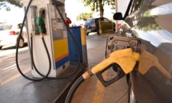 Subsídios à gasolina e ao diesel são ampliados após alta do petróleo