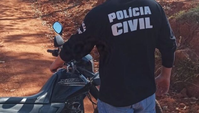 Polícia Civil de Goiandira encontra motocicleta escondida em matagal na zona rural de Nova Aurora