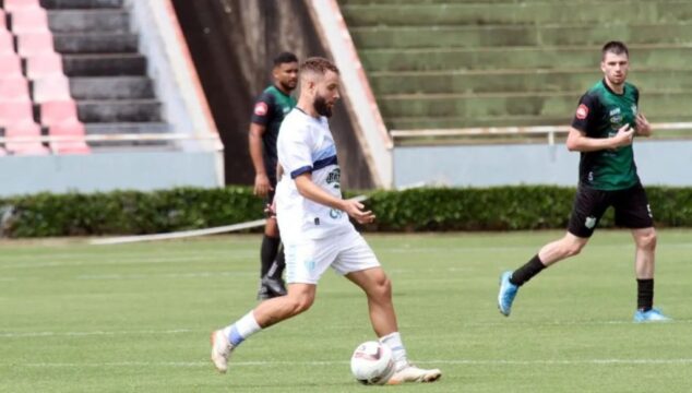 Renato Luis deixa o Crac a pedido do Grêmio Anápolis, após proposta de Portugal