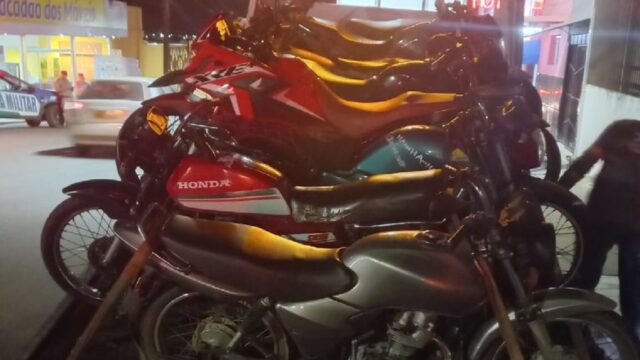 Polícia Militar apreende nove motos em operação de combate a irregularidades no trânsito
