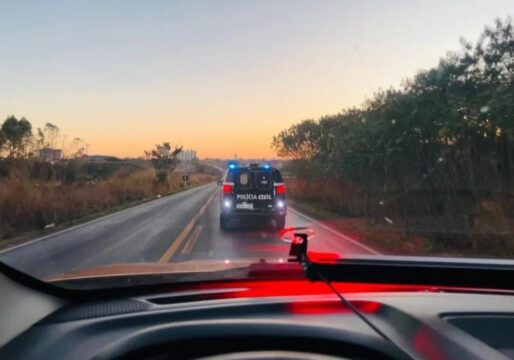 Trio investigado por roubo de carros, sequestro e extorsão é preso durante operação em Uberlândia