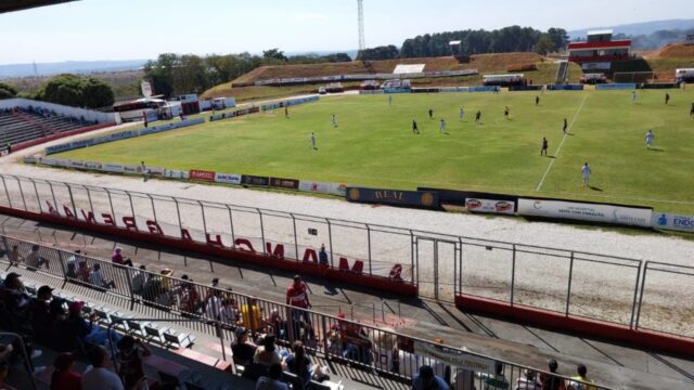 Crac perde por 2 x 0 para o Patrocinense e vai decidir a classificação na última rodada