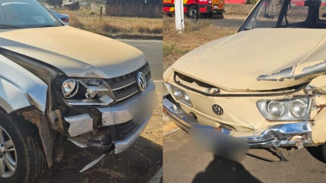 Veículos ficam destruídos após acidente em Catalão; ninguém se feriu