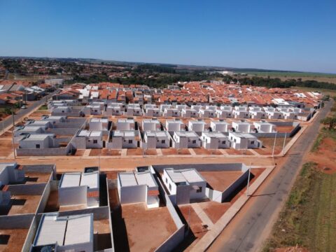 Governo de Goiás abre inscrições para processo seletivo com 56 vagas para Agehab