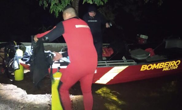 Em Corumbaíba, homem morre após tentar recuperar a sua embarcação que estava à deriva no Rio Corumbá, diz esposa