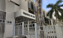 Homem é condenado a mais de 26 anos de prisão por homicídio qualificado em Catalão Homem é condenado a mais de 26 anos de prisão por homicídio qualificado em Catalão