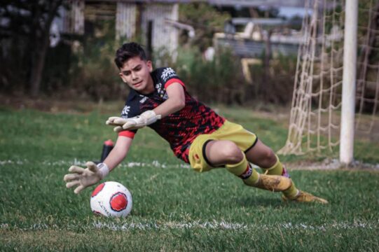 De Catalão para o Atlético Goianiense: o goleiro prodígio Matheus Giacomini Freitas