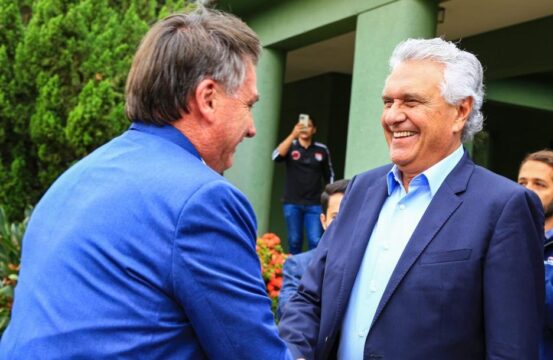 Caiado recebe Bolsonaro no Palácio das Esmeraldas, em Goiânia