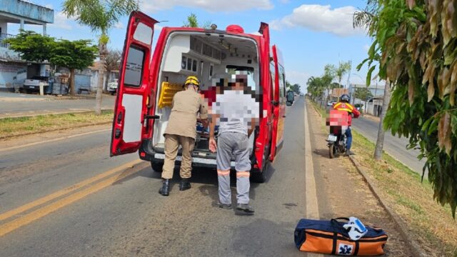 Colisão entre duas motos deixa homem ferido, na GO-330 perímetro urbano de Catalão