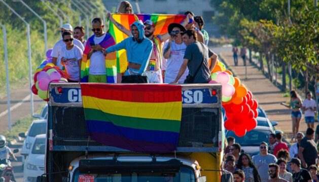 8ª Parada do Orgulho LGBTQIAPN+: veja como foi o evento em Catalão