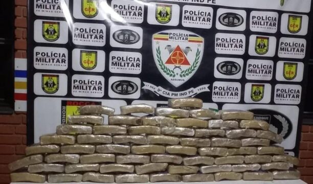 Dupla é presa com 60 barras de cocaína escondidas nos pneus de caminhonete em Uberlândia