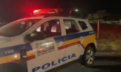 Perseguição policial termina com dois presos e um foragido em Uberlândia Perseguição policial termina com dois presos e um foragido em Uberlândia