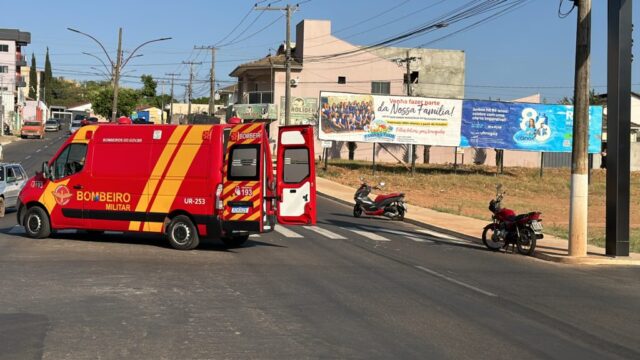 Motociclista ferido em acidente no cruzamento de avenidas no bairro Margon II, Catalão