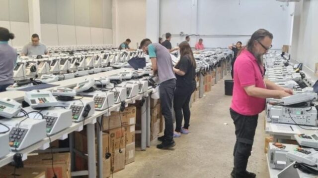 Urnas já estão sendo preparadas para as eleições dos Conselhos Tutelares, em Goiás