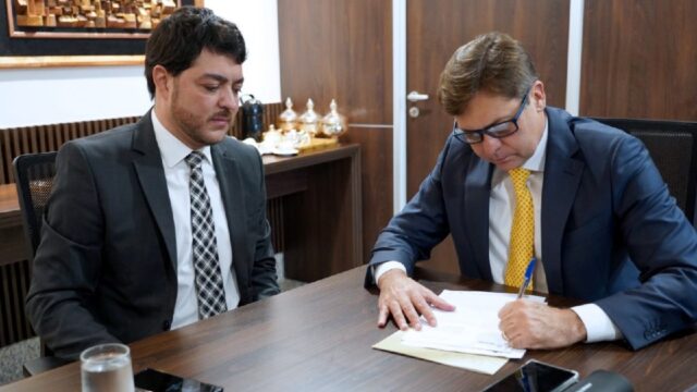 Bruno Peixoto anuncia economia de R$ 12 milhões com encerramento locação de veículos na Assembleia