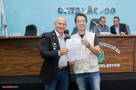 Fotógrafo Lucas Machado recebe Honraria por trabalho de destaque nas Congadas de Catalão