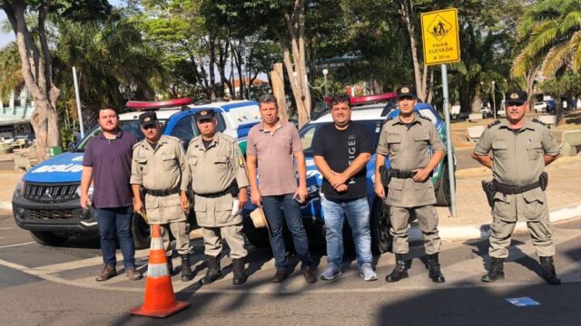 Polícia Militar e Prefeitura de Ipameri se unem em blitz educativa da Semana Nacional de Trânsito 2023