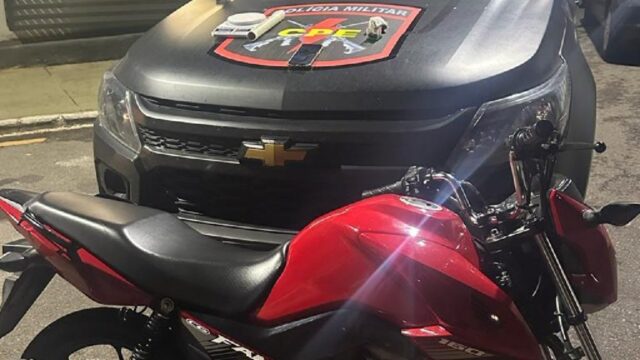 Suspeito é preso em Ouvidor com motocicleta furtada e adulterada