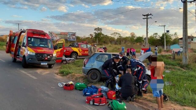 Acidente em Caldas Novas: Colisão entre veículo de grande porte e carro de passeio deixa três feridos