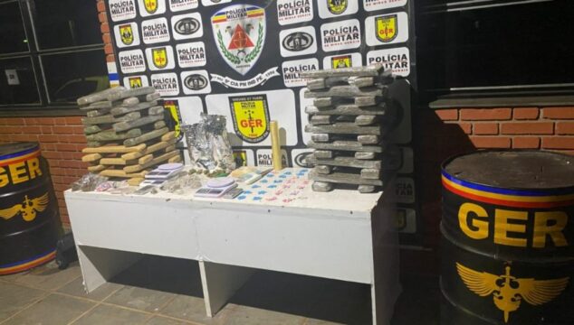 Dois jovens são presos por tráfico de drogas no bairro Pampulha em Uberlândia