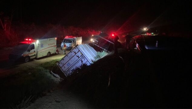 Motorista de carreta morre em acidente de trânsito na BR-153, em Professor Jamil